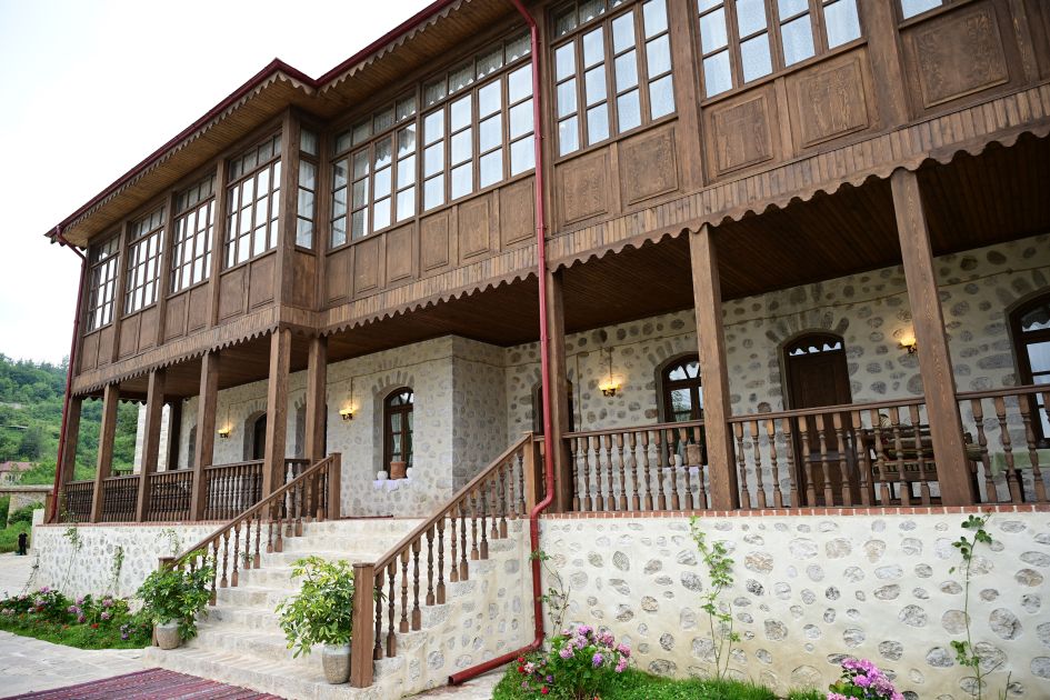 Slider Image 1