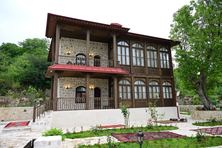 Slider Image 1
