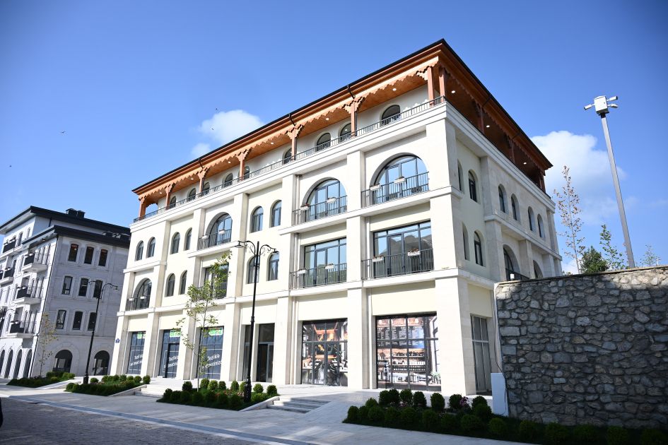 Slider Image 1