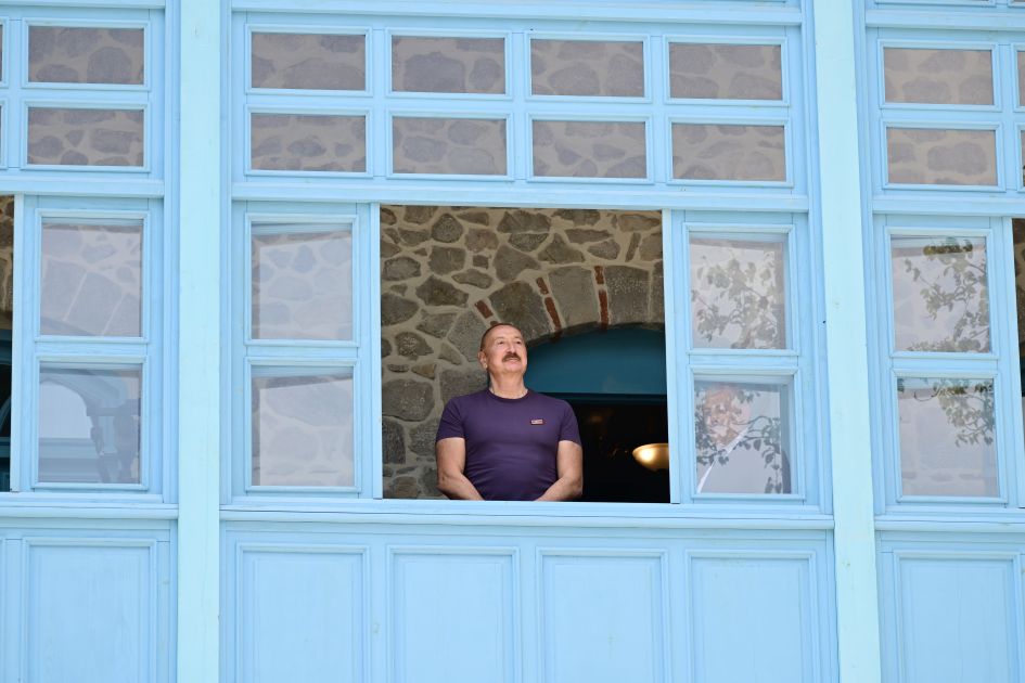 Slider Image 1