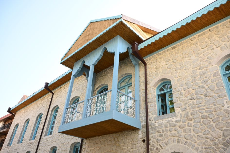 Slider Image 1