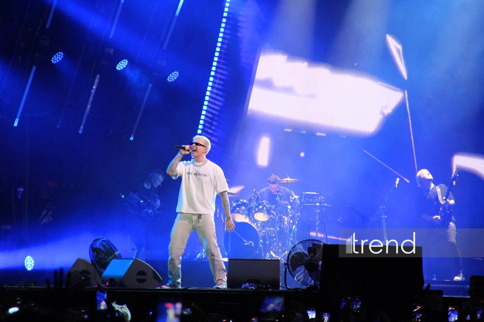 Slider Image 1