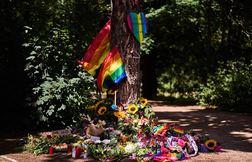 German police criticized over failure to prevent Berlin Pride massacre