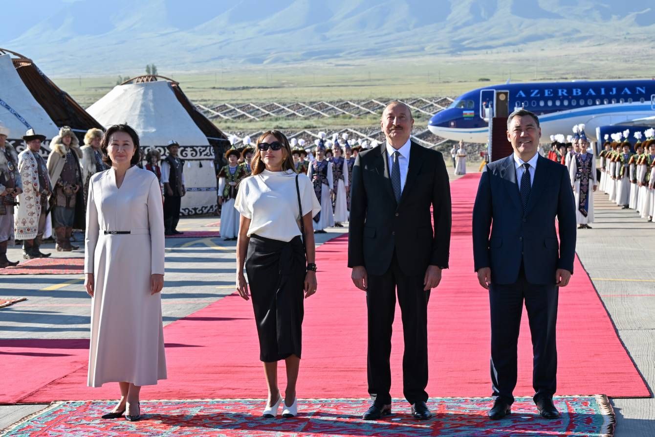 President Ilham Aliyev arrives on state visit to Kyrgyzstan [PHOTOS/VIDEO]