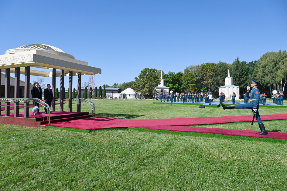 Slider Image 1