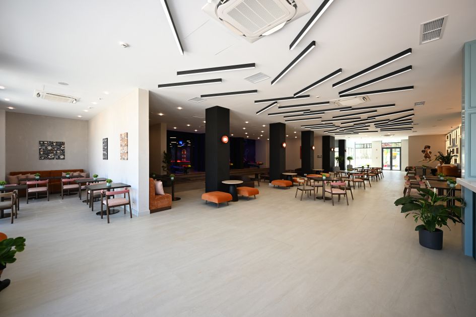 Slider Image 1