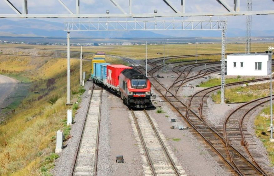 Baku, Tbilisi optimize railway link to boost Middle Corridor efficiency