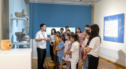 National Art Museum hosts interactive art program for children