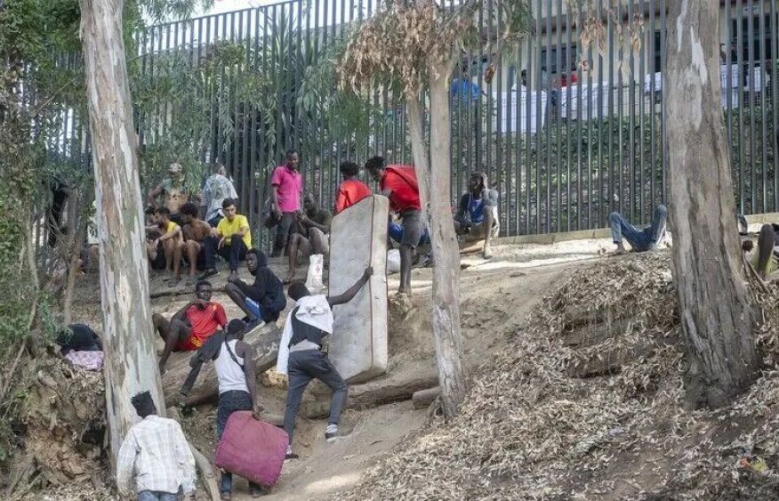 Italy rejects Spain’s deadline to lift border checks