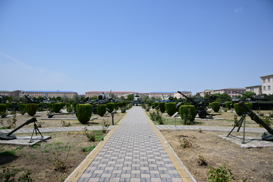 Slider Image 1