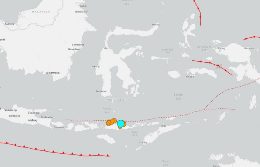 Indonesia earthquake death toll rises to 20 as search and rescue operations continue
