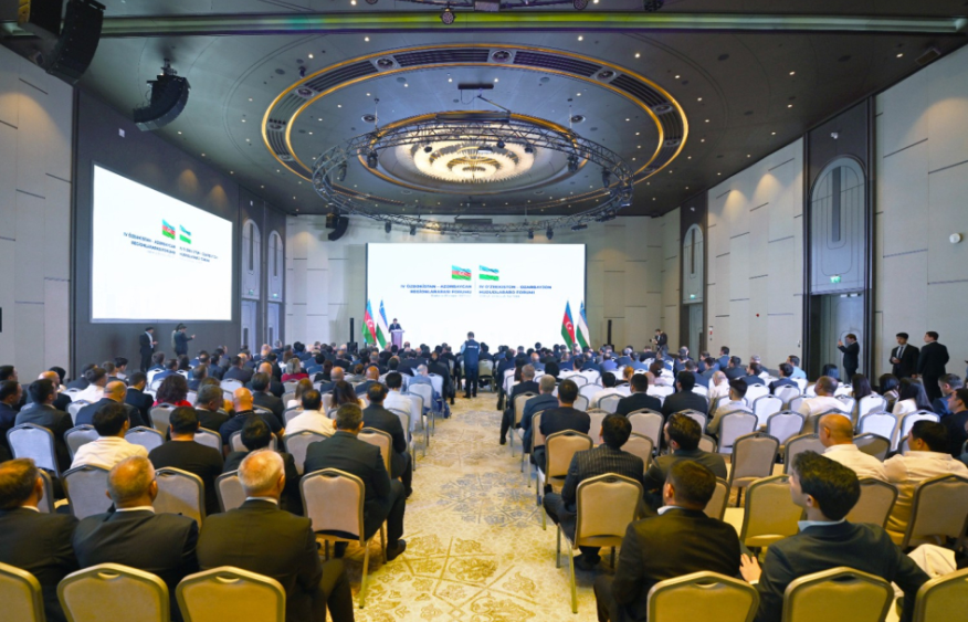Uzbekistan, Azerbaijan push deeper economic ties at Tashkent regional forum [PHOTOS]