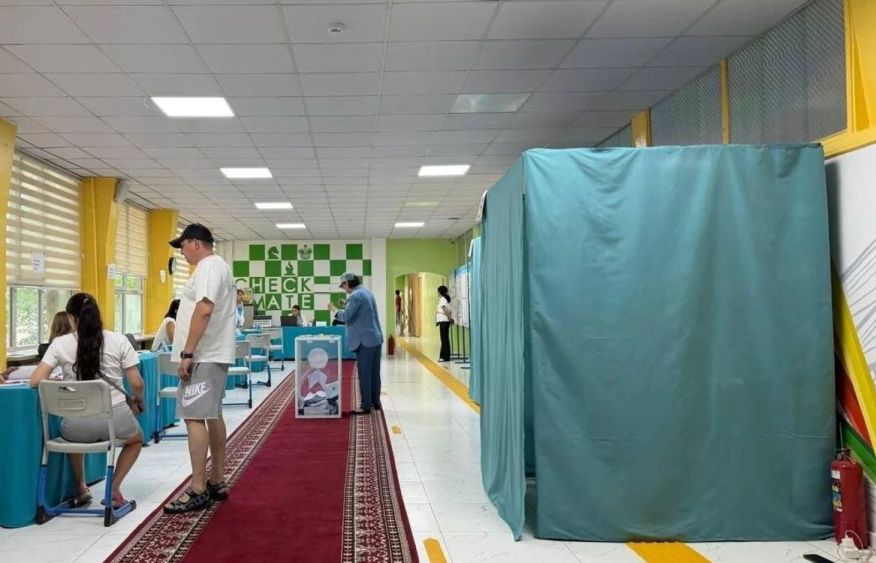 Kazakhstan election: voter turnout tops 53% by midday
