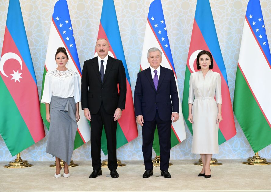 Presidents and First Ladies of Azerbaijan and Uzbekistan posed for joint photograph at Kuksaroy State Residence [PHOTOS/VIDEO]