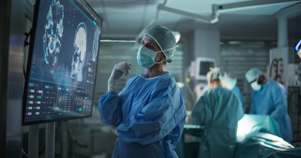 UK hospital conducts first brain tumor surgery with AI assistance
