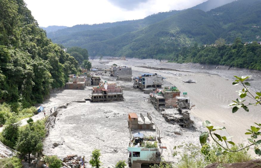 Death toll from devastating floods in Nepal and China reaches 750