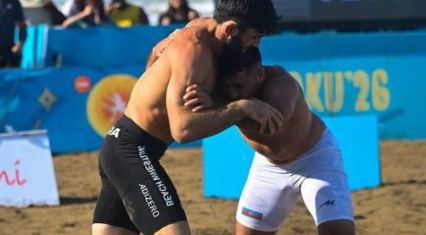 Azerbaijan claims seven medals at Beach Wrestling World Series [PHOTOS]