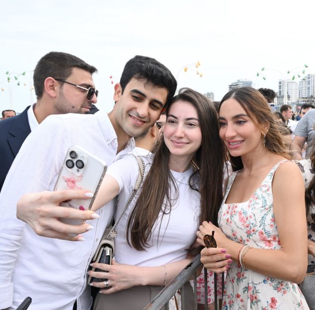 Slider Image 1