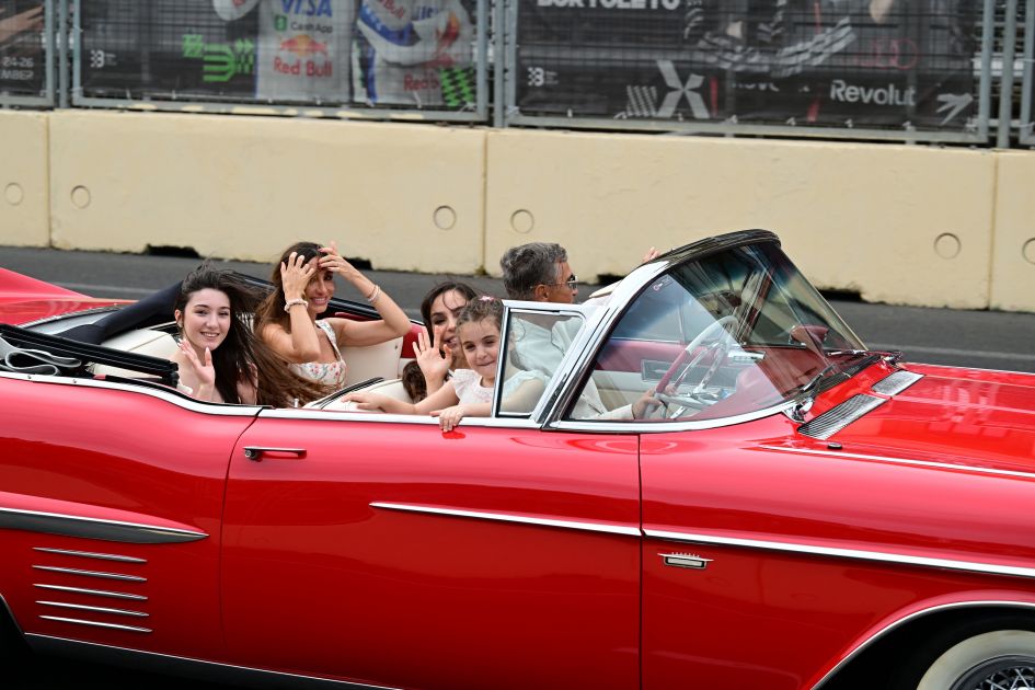Slider Image 1