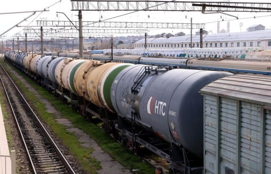 Azerbaijan sends another shipment of diesel fuel to Armenia