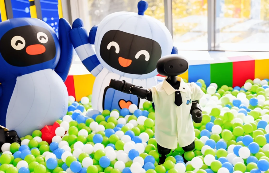China opens “kindergarten” for robots
