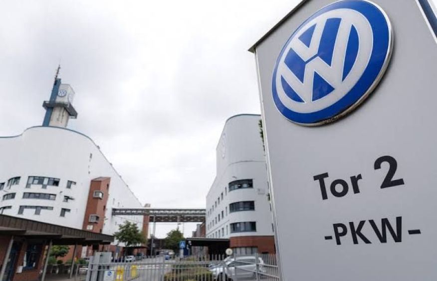 Volkswagen rises after approving major job cuts