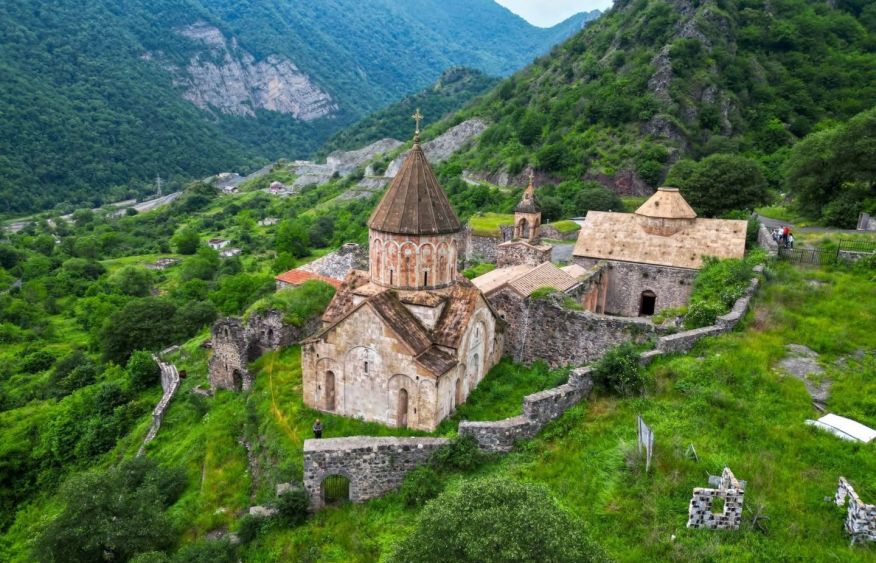 Why does heritage of Caucasian Albania bother Armenia?