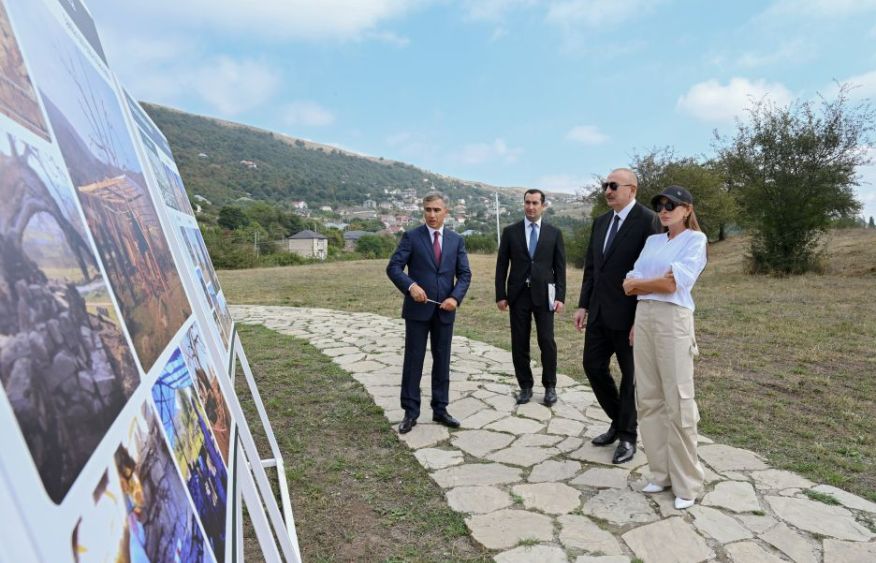 President Ilham Aliyev inspected conservation works at Pir Omar Sultan shrine in Shamakhi [PHOTOS]