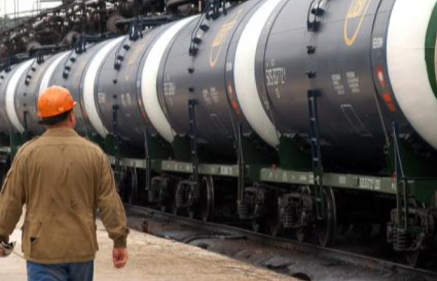 Azerbaijan’s fuel exports give Armenia taste of peace dividend