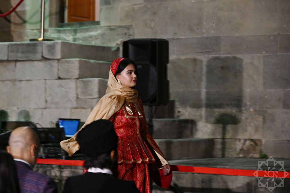 Slider Image 1