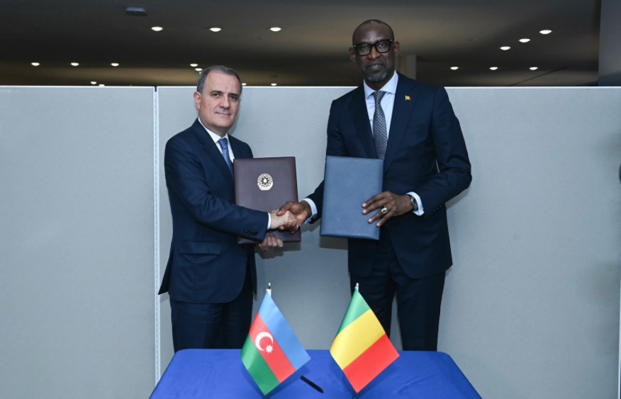 Azerbaijan, Mali sign MoU to strengthen political dialogue [PHOTO]