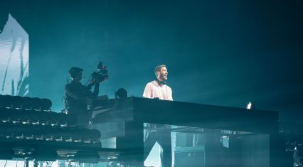 Calvin Harris delivers spectacular night of music for Baku's F1 fans [PHOTOS]