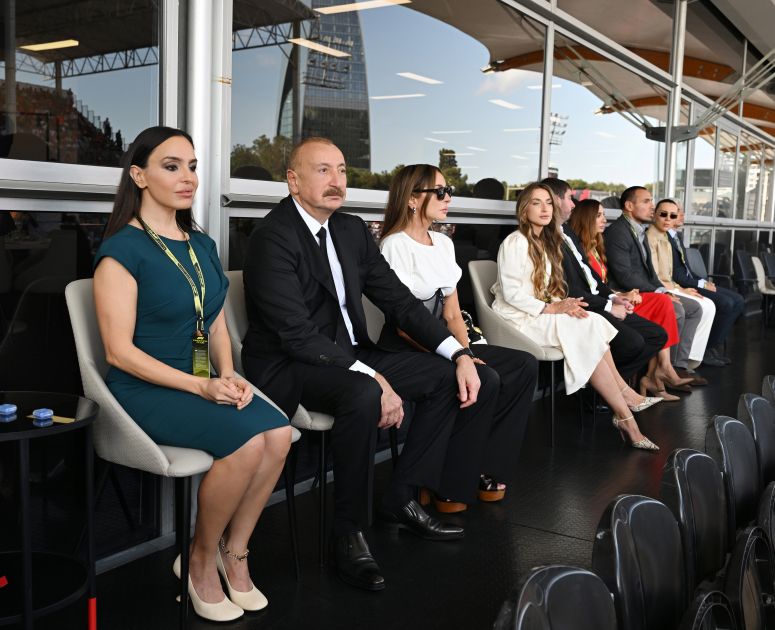 President Ilham Aliyev and First Lady Mehriban Aliyeva watch main race of Formula 1 Azerbaijan Grand Prix [PHOTOS/VIDEO]