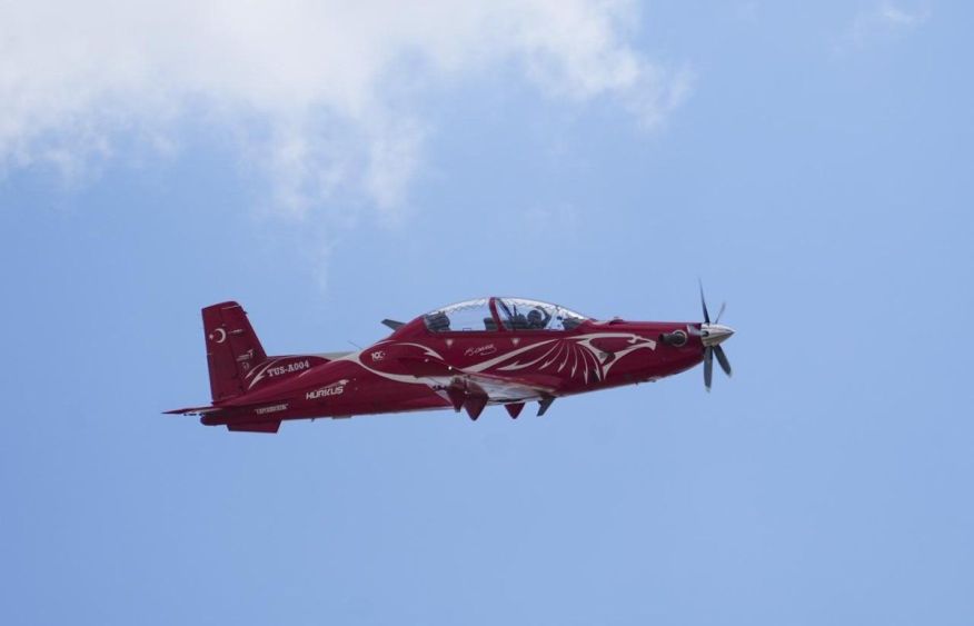Azerbaijan signs contract to purchase HÜRKUŞ-II trainer aircraft from Türkiye