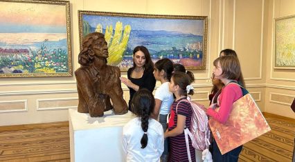 Young art enthusiasts find inspiration at National Art Museum [PHOTOS]