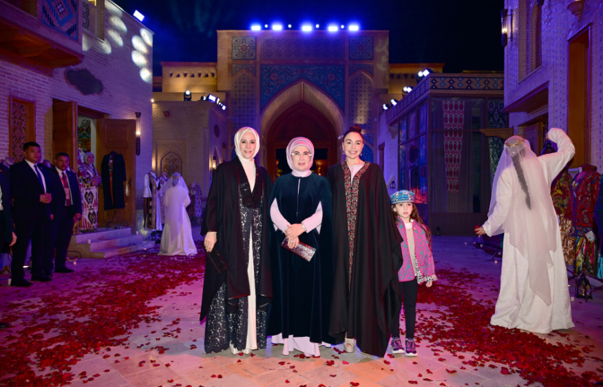 Leyla Aliyeva tours Eternal City complex in Samarkand