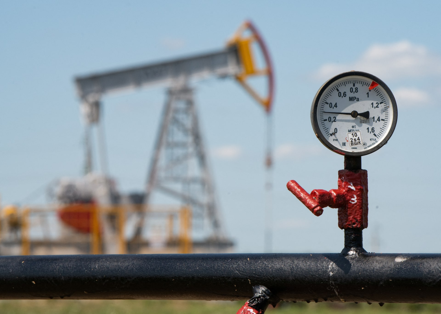 Global oil prices rise amid fears of escalating conflict with Iran