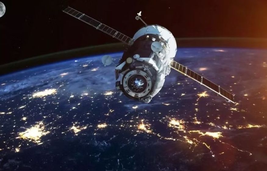 China reaffirms opposition to arms race in Space
