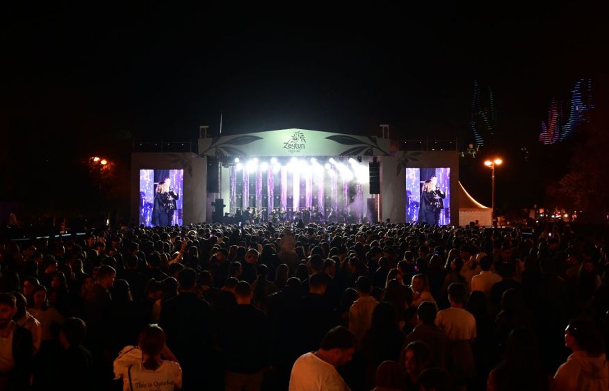 Pop stars take to the stage at Olive Festival [PHOTOS]