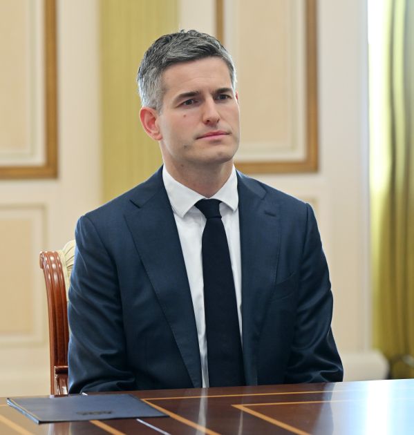 Slider Image 1