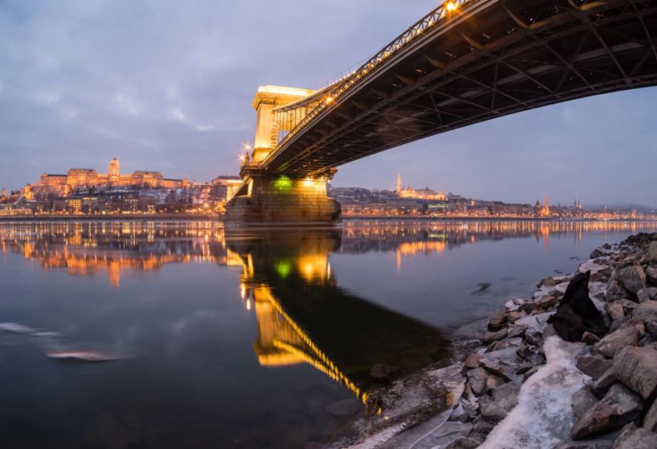 Sewage discharge pollutes Danube River in Budapest for several days