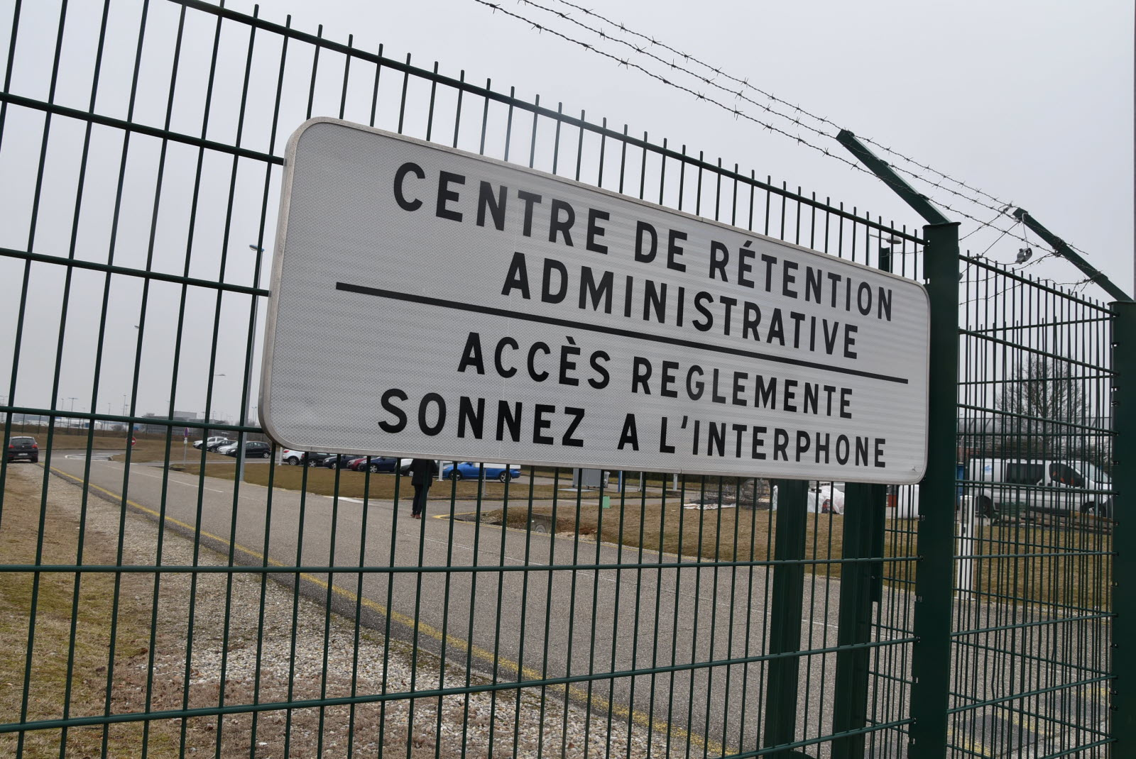 Council of Europe criticizes France over migrant detention conditions