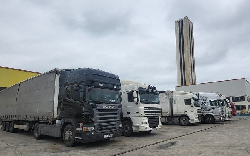 Azerbaijan sends another humanitarian aid shipment to Ukraine