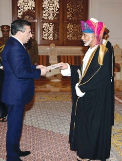 Azerbaijan attaches great importance to developing ties with Oman: envoy