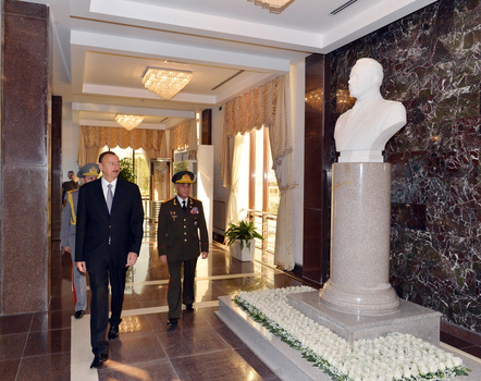 Azerbaijani President attends ceremony over 95th police anniversary (UPDATE)