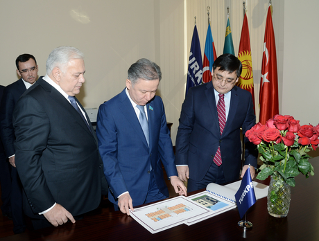 Azerbaijani-Kazakh parliaments sign agreement on cooperation