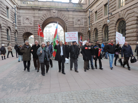 Azerbaijani, Turkish diasporas hold rally in Stockholm