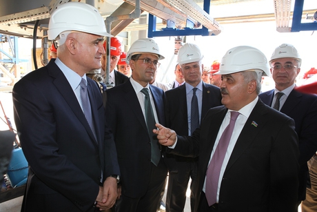 Azerbaijani officials visit Turkey's leading petrochemical complex