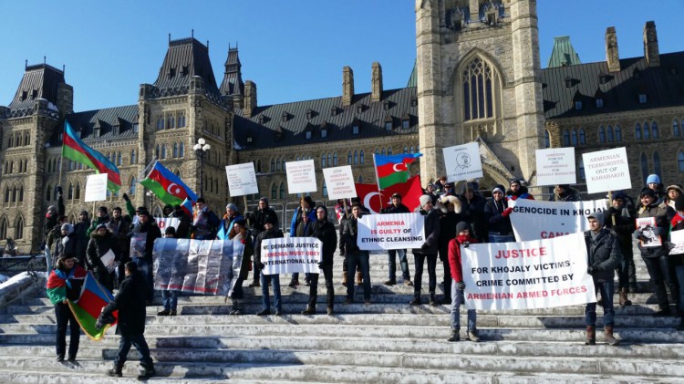 Diaspora stages Khojaly rally outside Canadian parliament