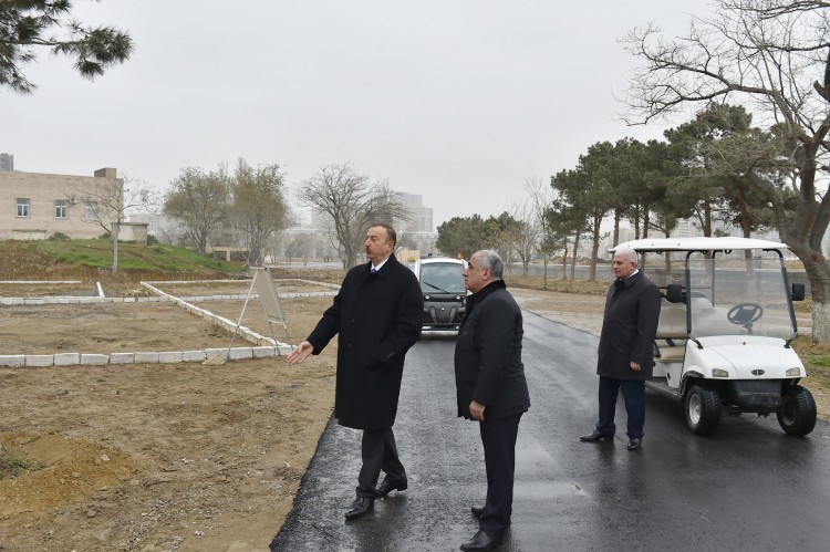 President Aliyev reviews construction at Baku White City boulevard